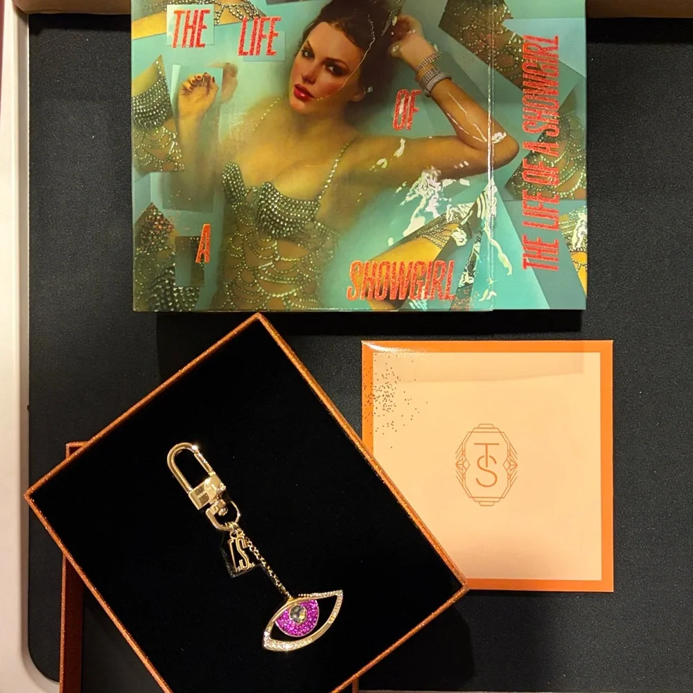 The Life of a Showgirl: Sweat and Vanilla Perfume Edition Limited Release. NO CD - Picture 1 of 4